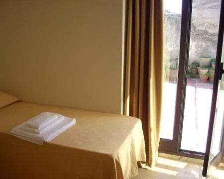 Palace 3* Пьяцца-Армерина