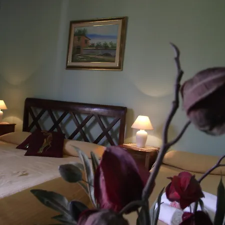 Palace 3*
