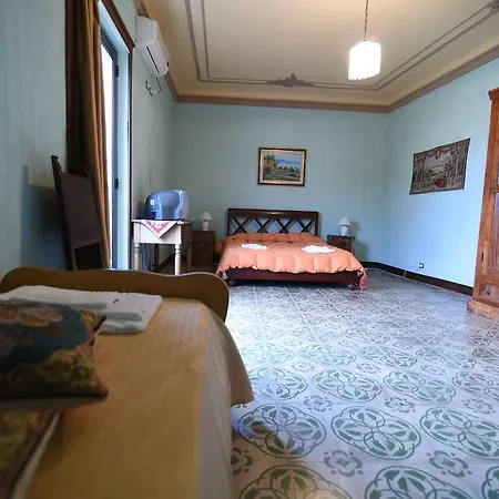 Palace Bed and breakfast